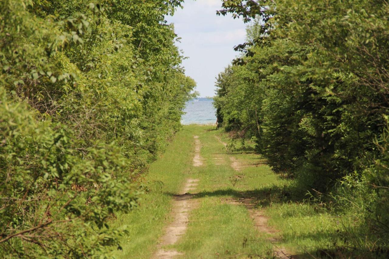 Mackinac Lake Trail Motel Mackinaw City Phòng bức ảnh